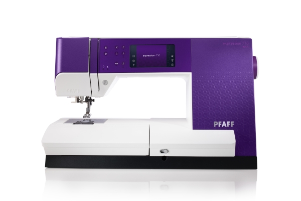 Pfaff Expression 710